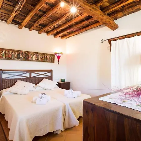 Villa Canseres *